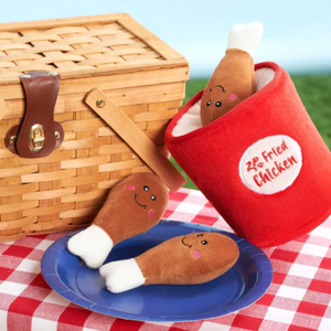 Zippy Paws burrow - Chicken Bucket